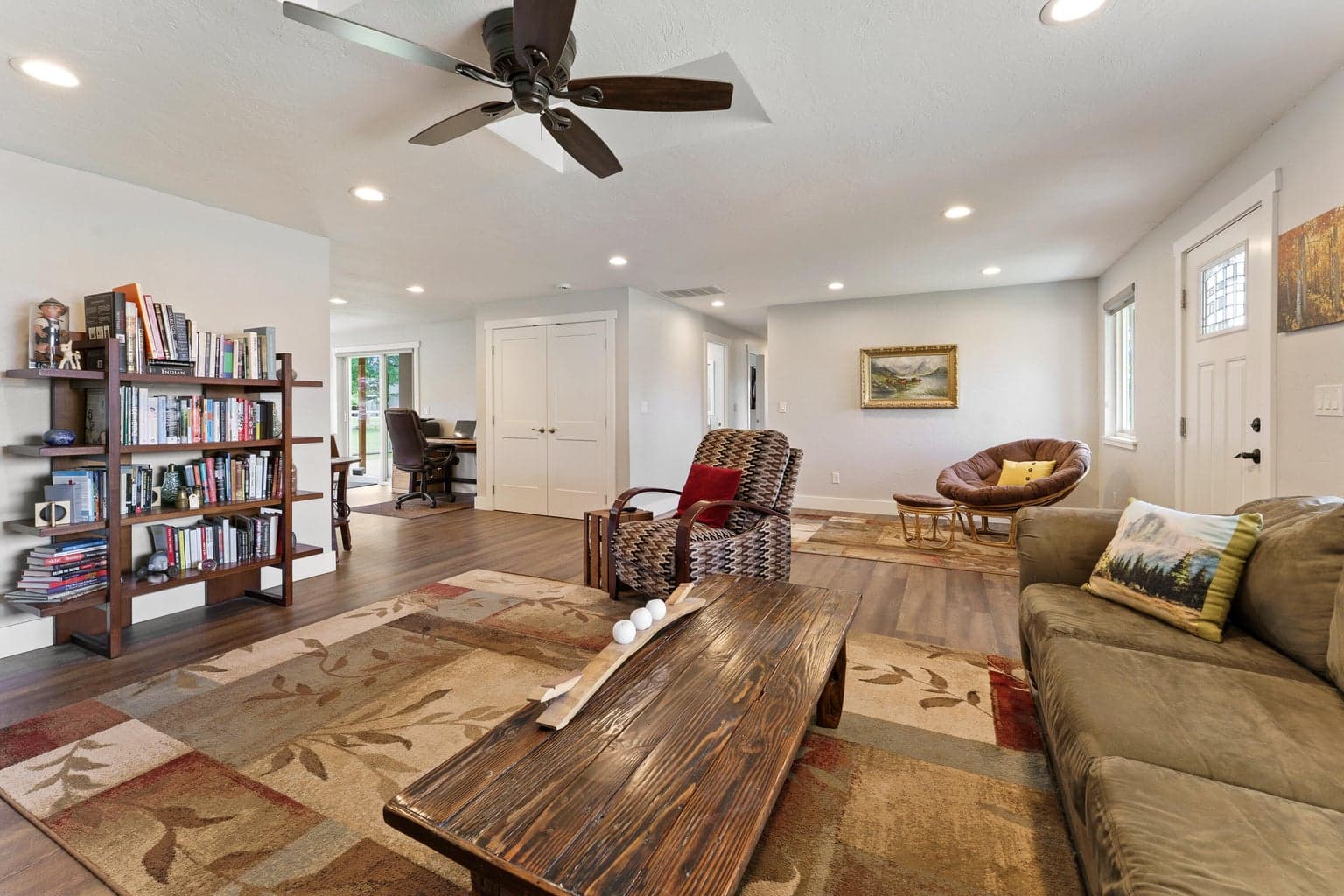Photo of 21697 Old Red Road 10 of 50