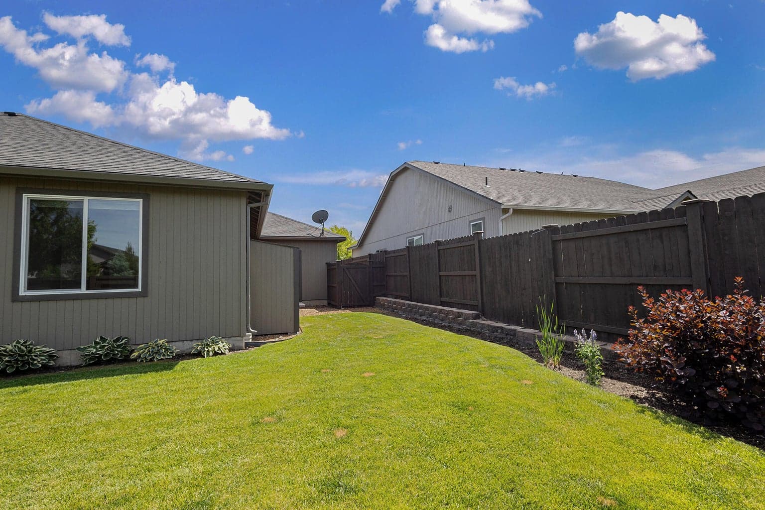Photo of 2535 NW Hemlock Way 27 of 34