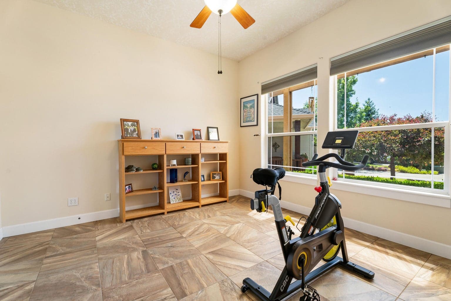 Bedroom 1 or Office