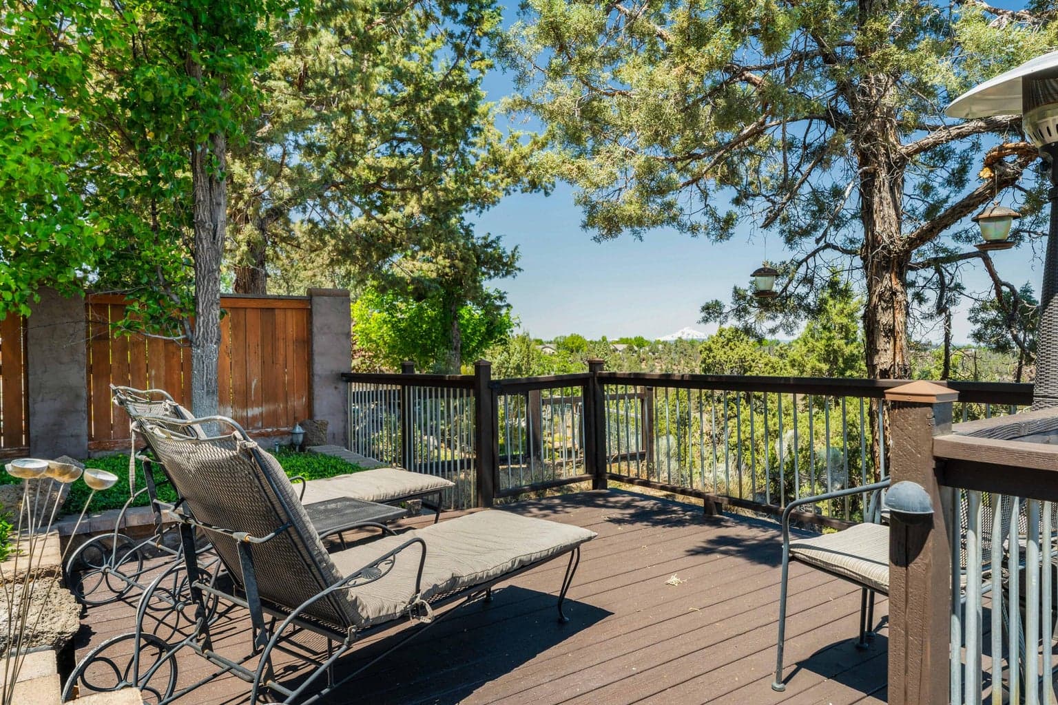 Photo of 1736 NW Rimrock Court 29 of 53