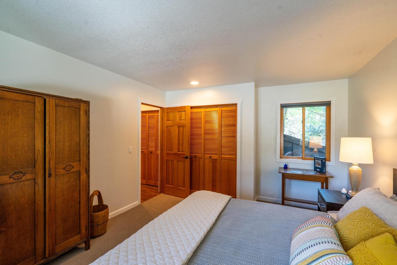 Photo of 2296 Condor Drive 20 of 51