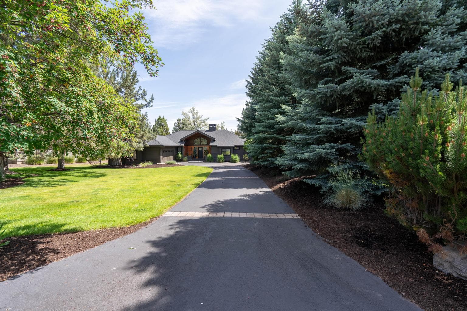 Photo of 2296 Condor Drive 45 of 51