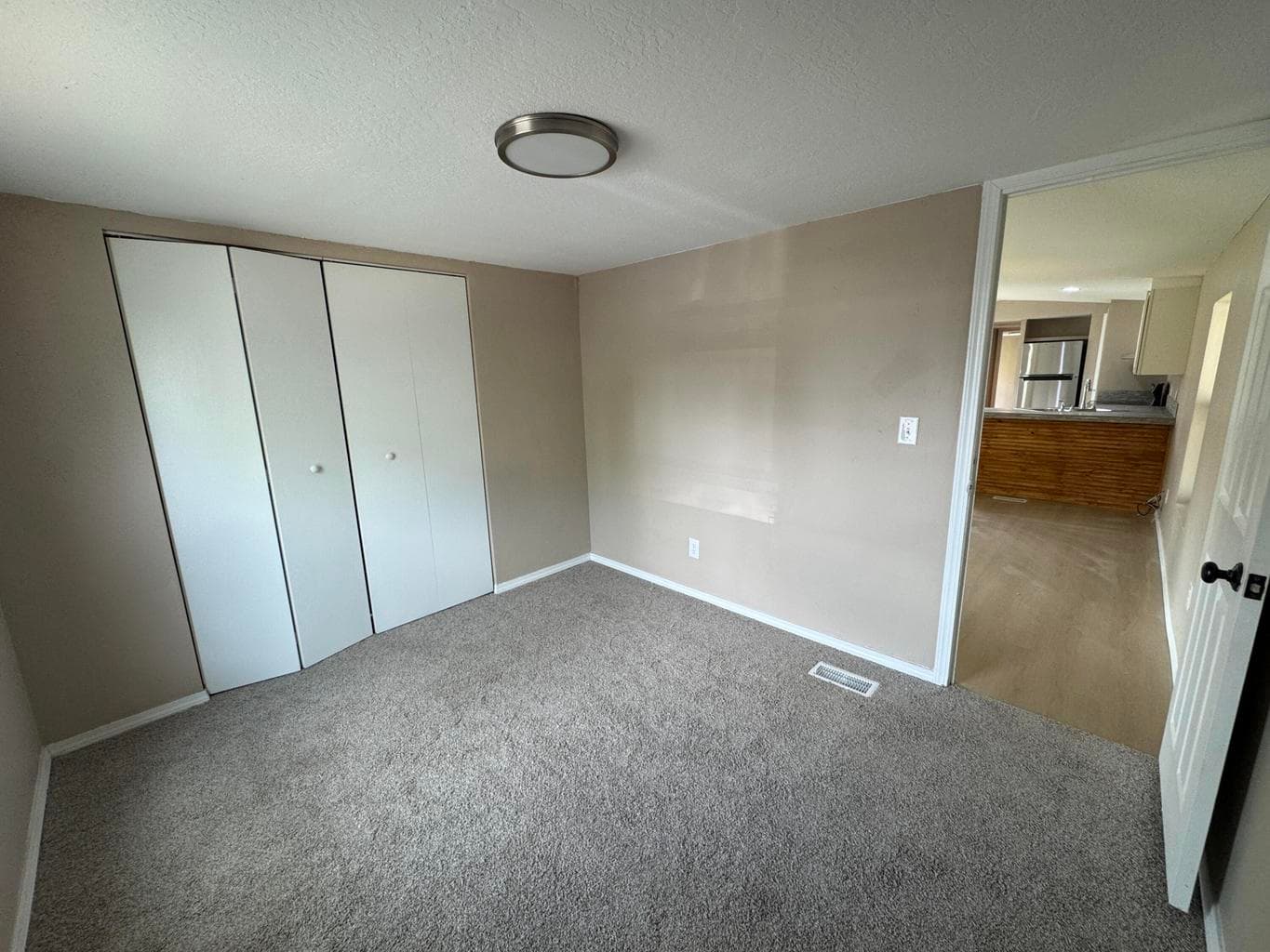 Photo of 528 NW 17th Street 12 of 19