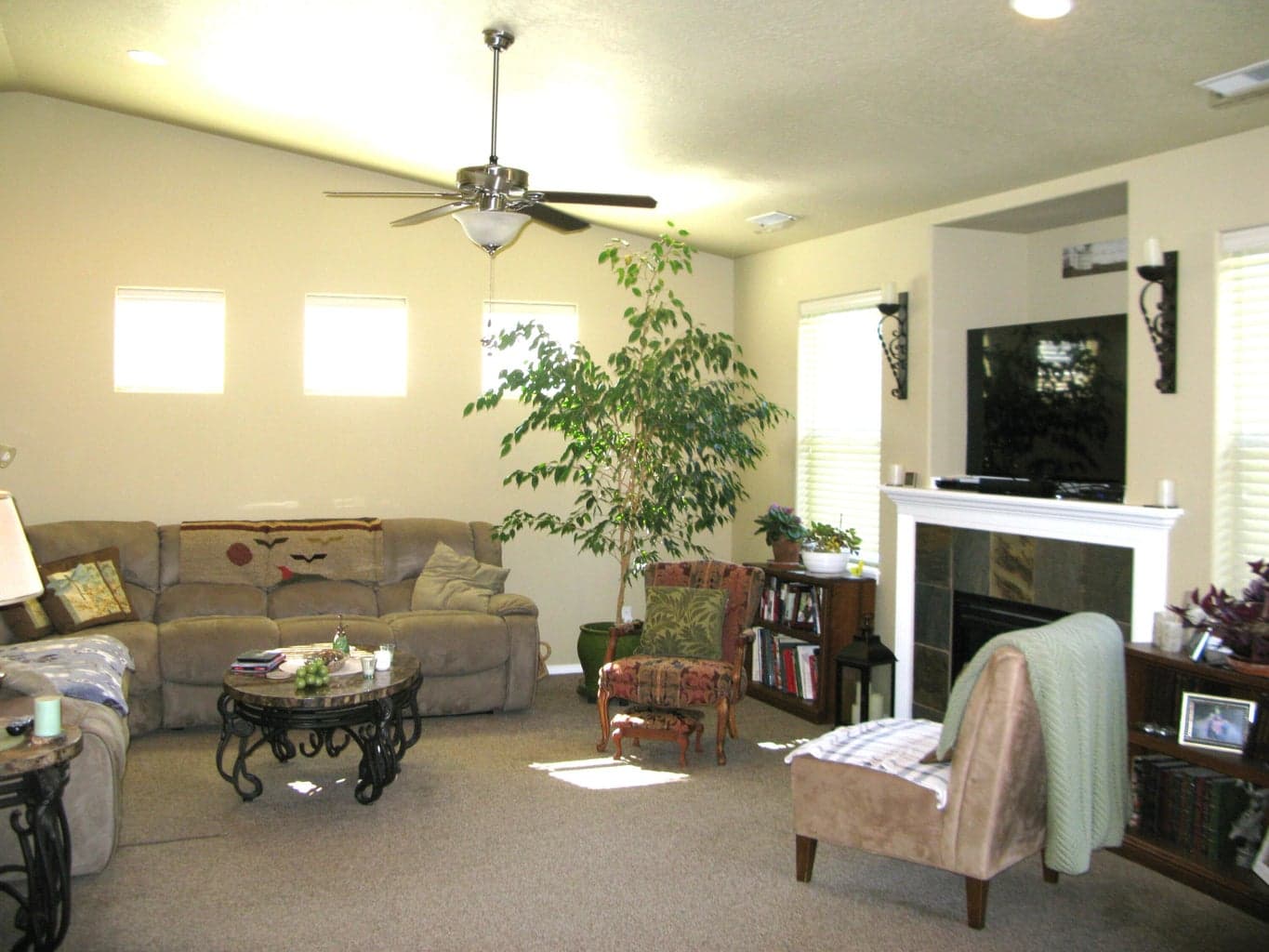 Photo of 1930 NW Quince Tree Court 11 of 28