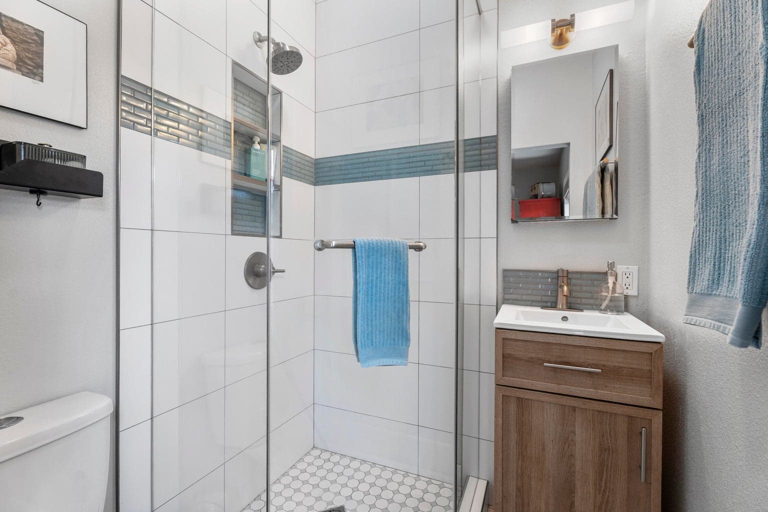 Photo of 521 NW Florida Avenue 13 of 46