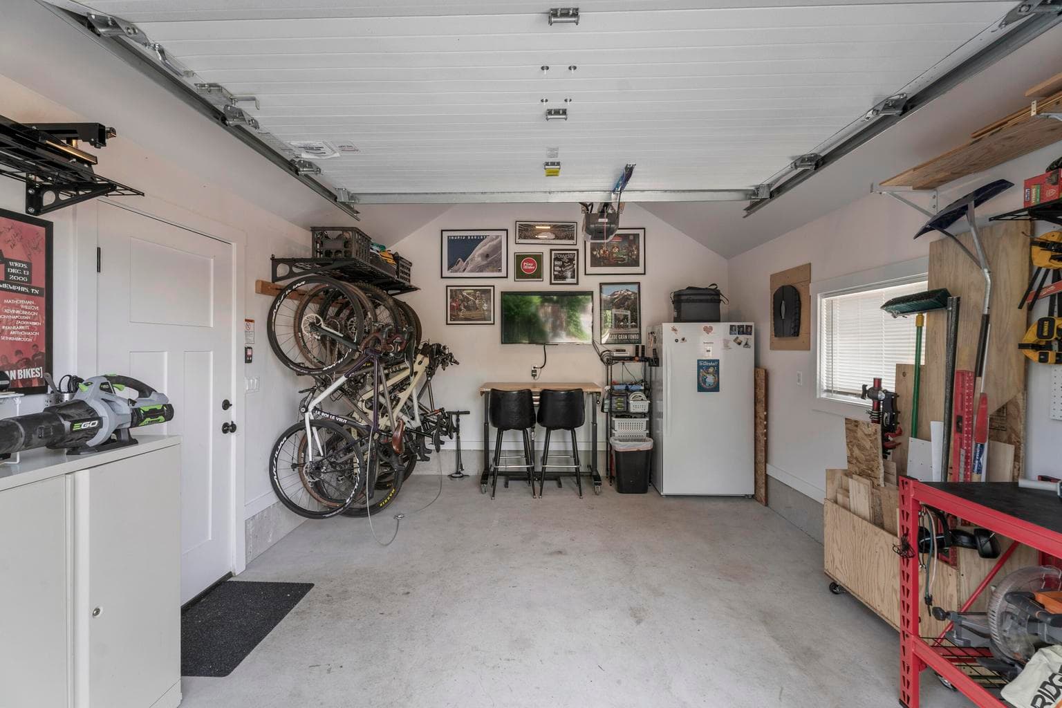 Photo of 521 NW Florida Avenue 37 of 46