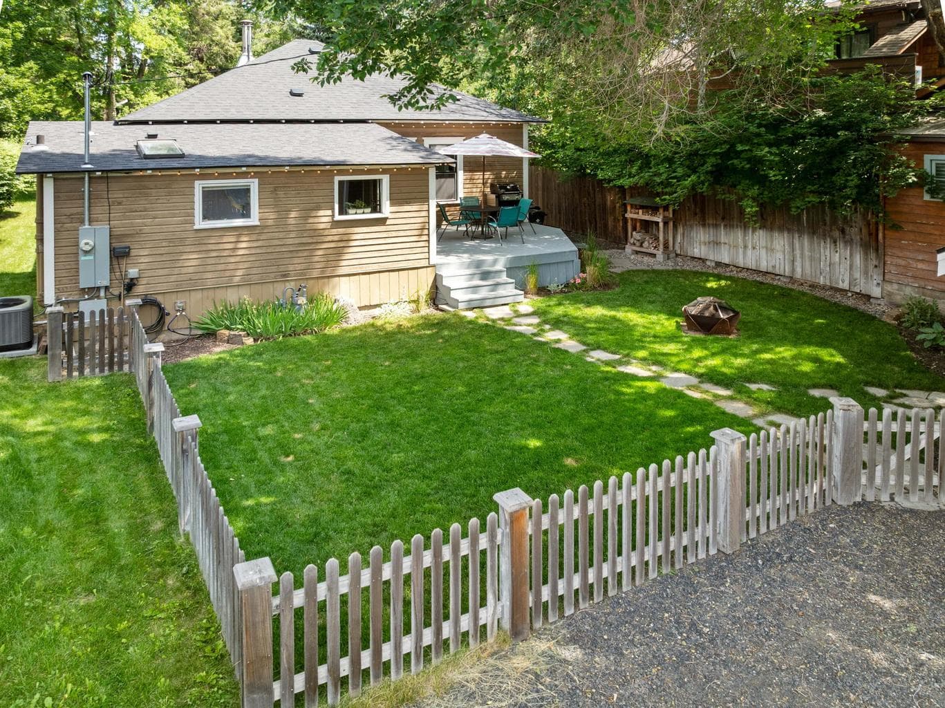 Photo of 521 NW Florida Avenue 34 of 46