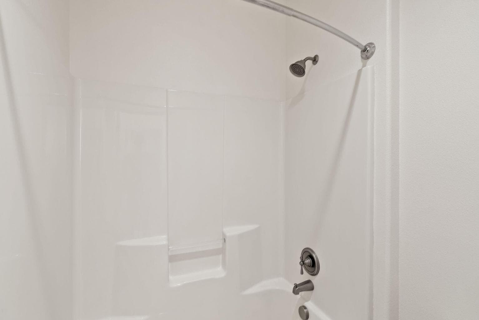 Photo of 2511 NW Crossing Drive 23 of 35
