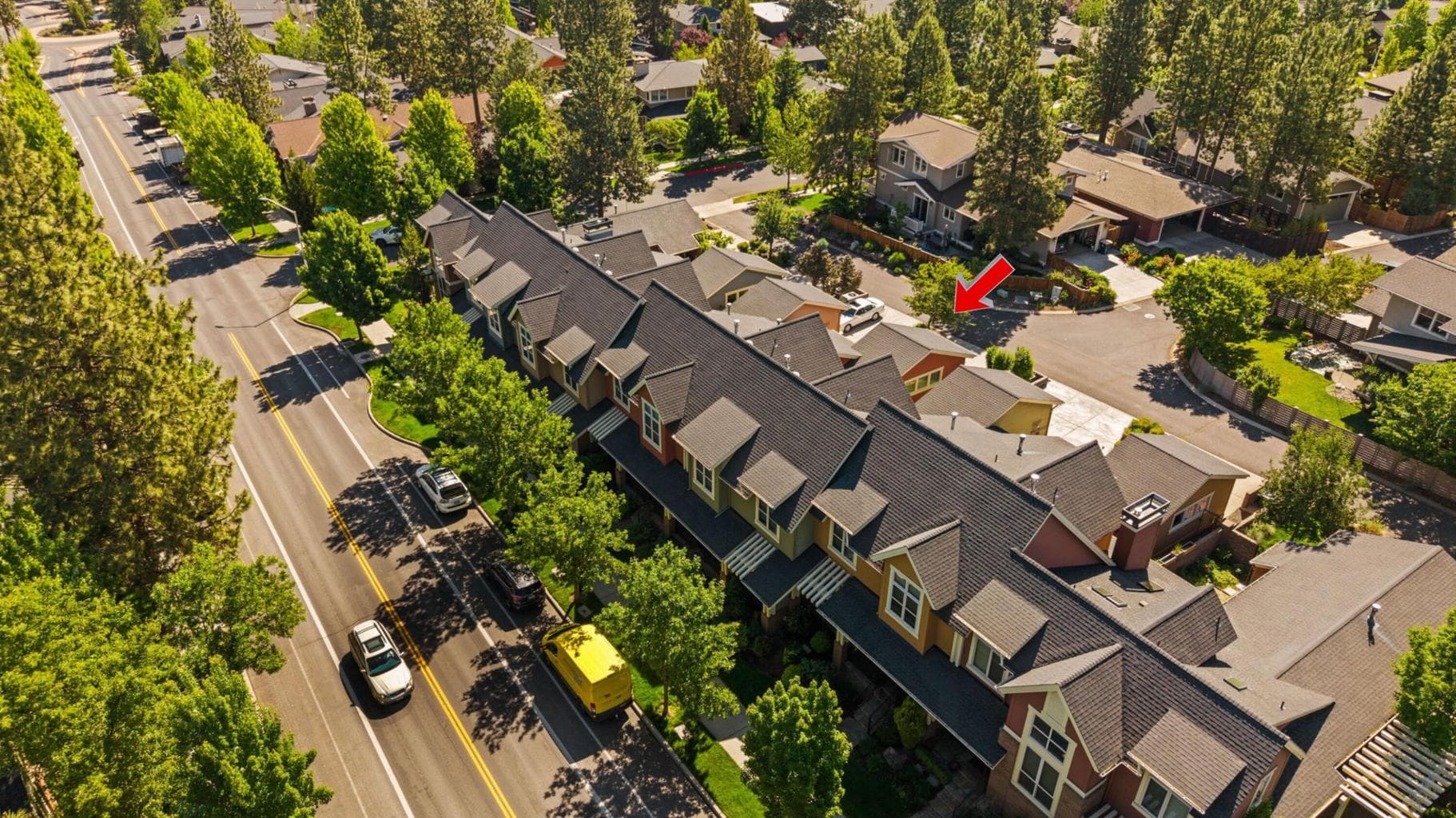 Photo of 2511 NW Crossing Drive 28 of 35