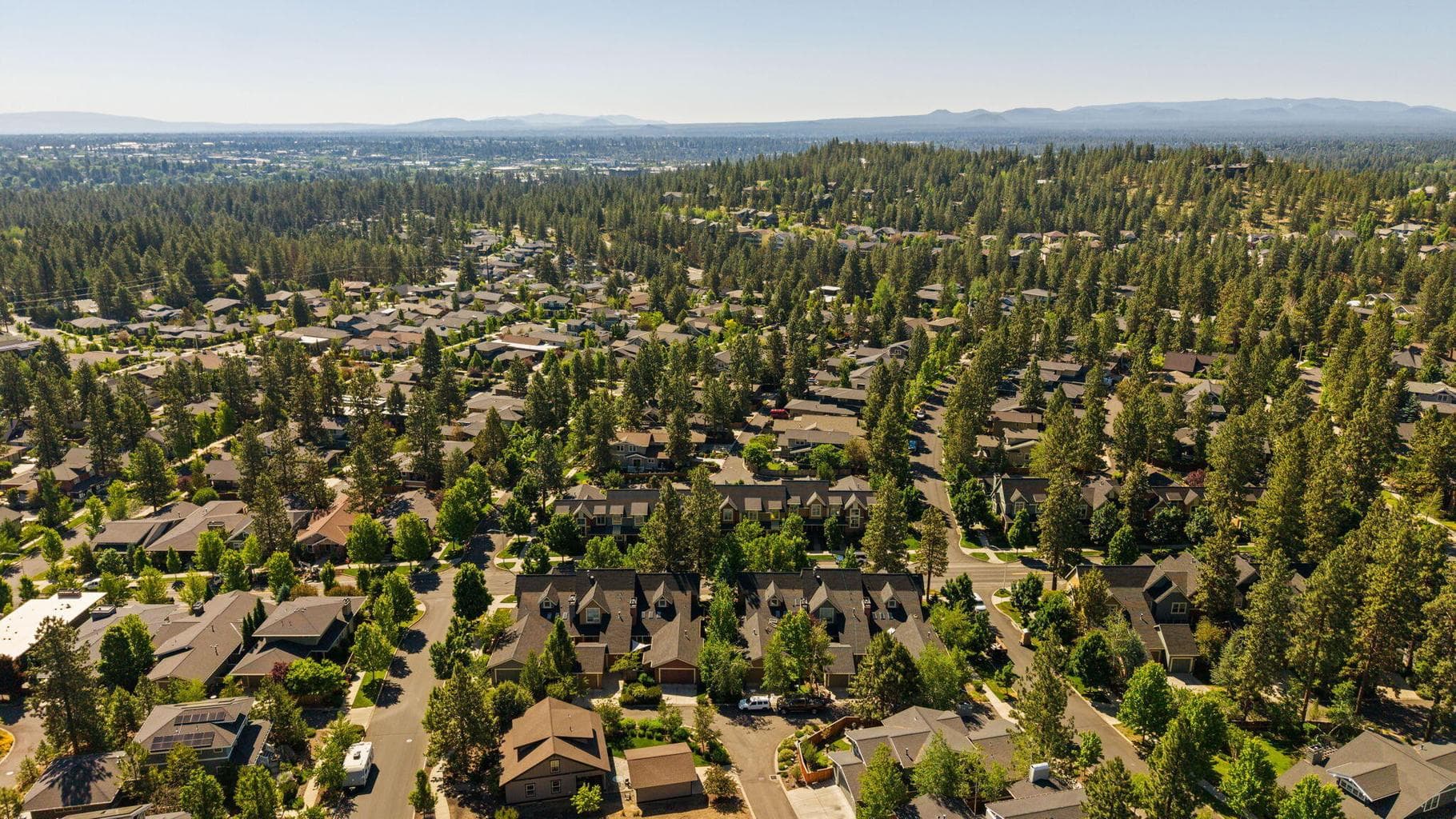 Photo of 2511 NW Crossing Drive 33 of 35