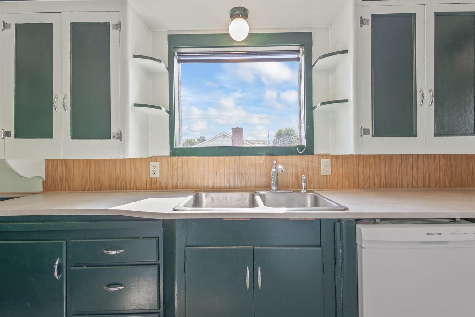 Photo of 407 NW 5th Street 6 of 40