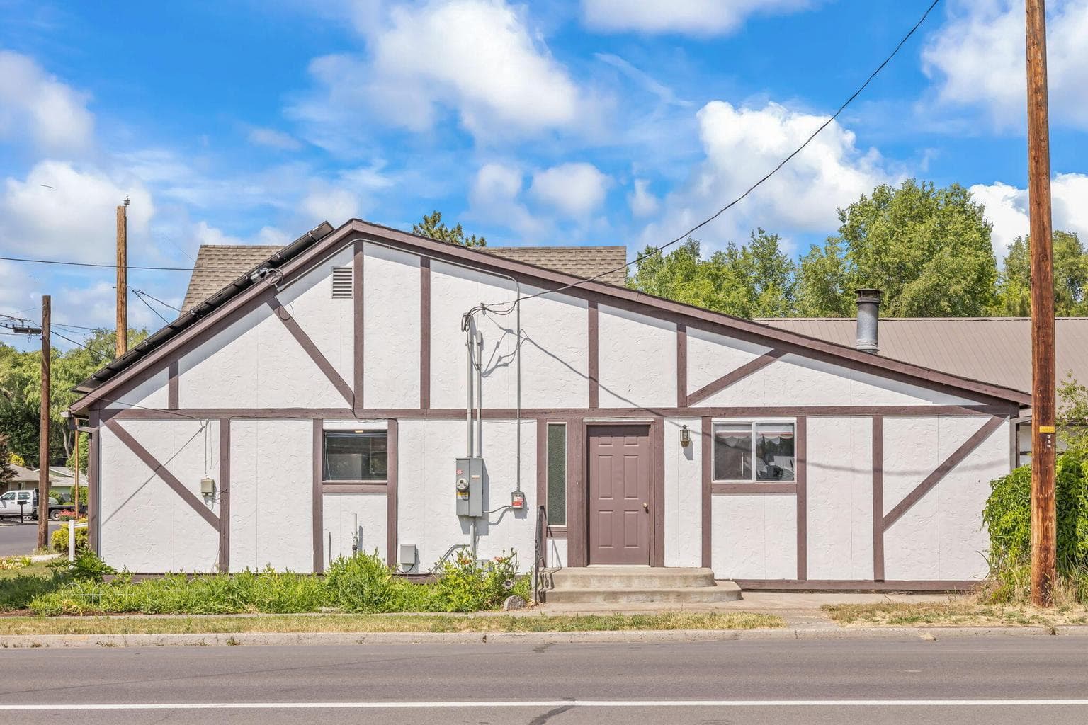 Photo of 407 NW 5th Street 30 of 40