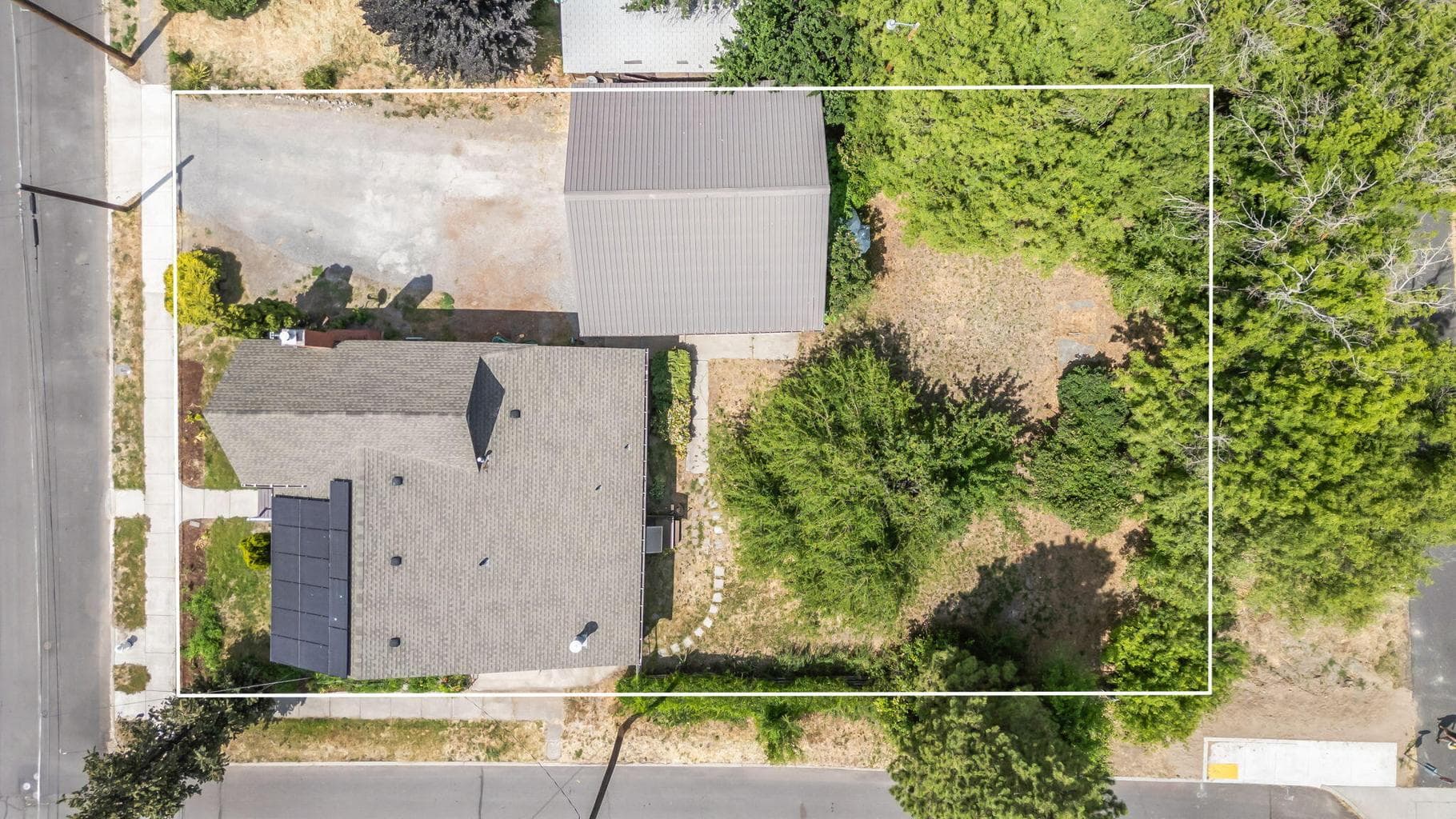Photo of 407 NW 5th Street 38 of 40