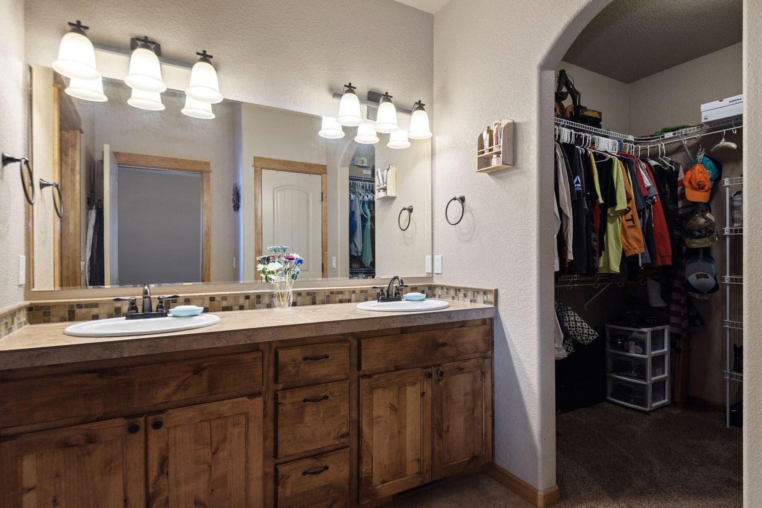 Photo of 21364 Bartlett Lane 11 of 23