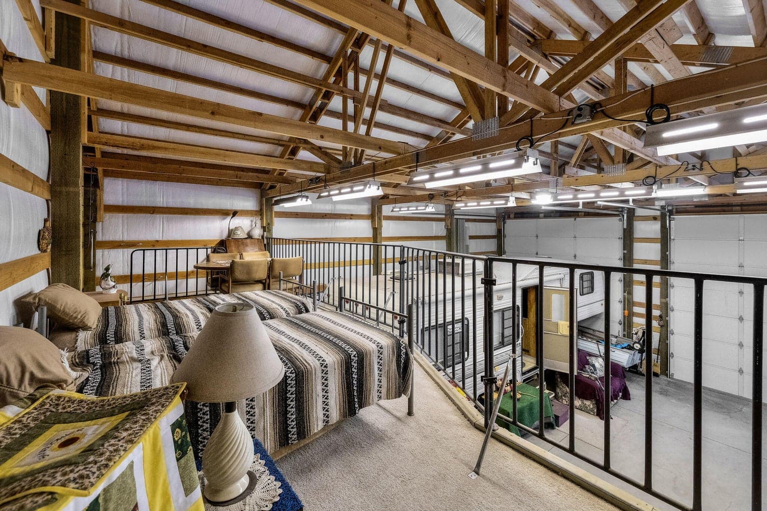 Photo of 16094 Blackfeather Lane 13 of 24