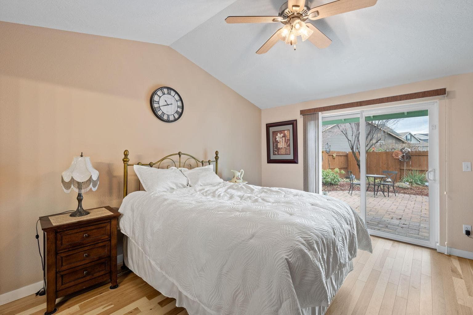 Photo of 2873 NW 19th Street 18 of 59