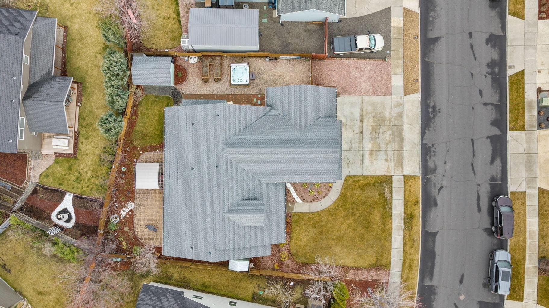 Photo of 2873 NW 19th Street 53 of 59