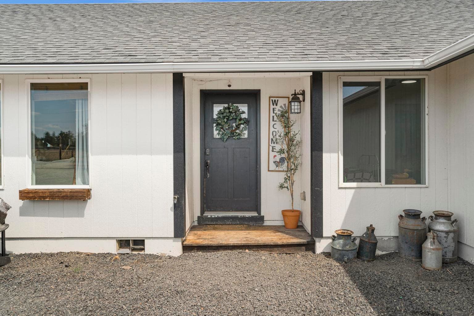 Photo of 6290 Hilltop 3 of 43