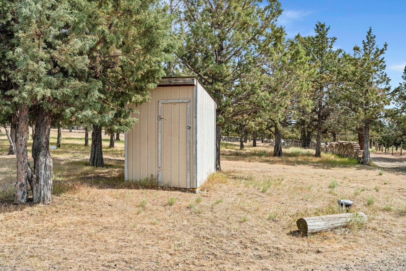 Photo of 6290 SE Hilltop Road 39 of 43