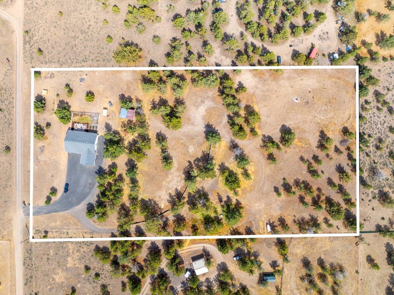 Photo of 6290 SE Hilltop Road 6 of 43