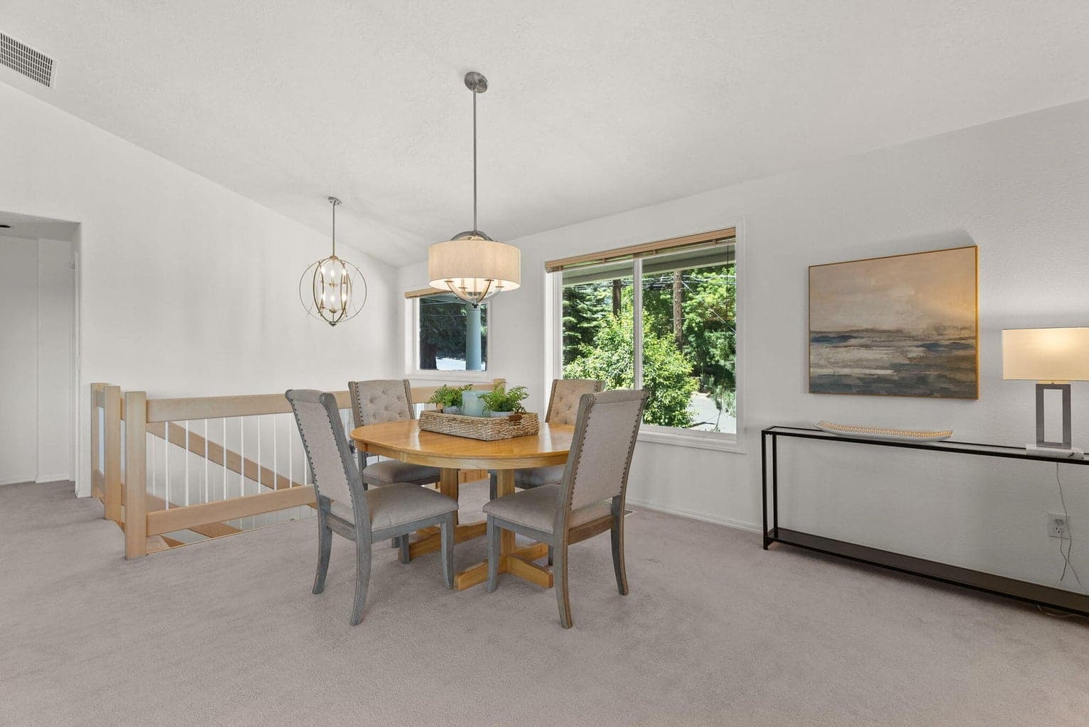 Photo of 515 NW Trenton Avenue 11 of 37