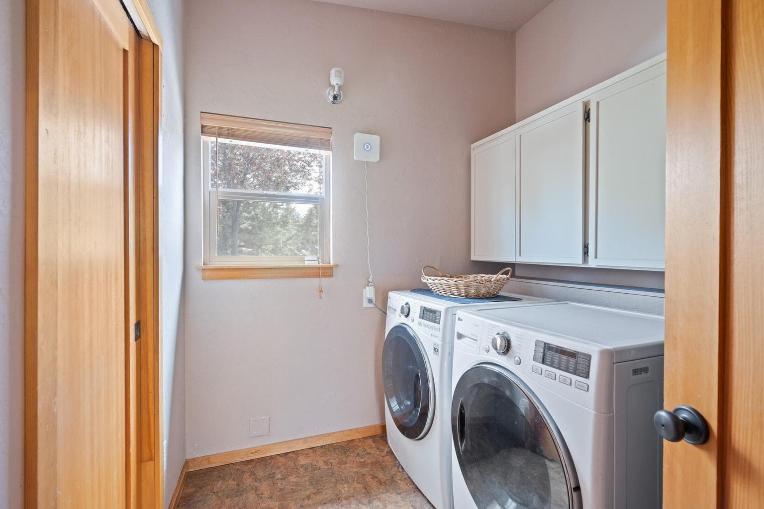 Photo of 3176 SW 46th Street 33 of 69