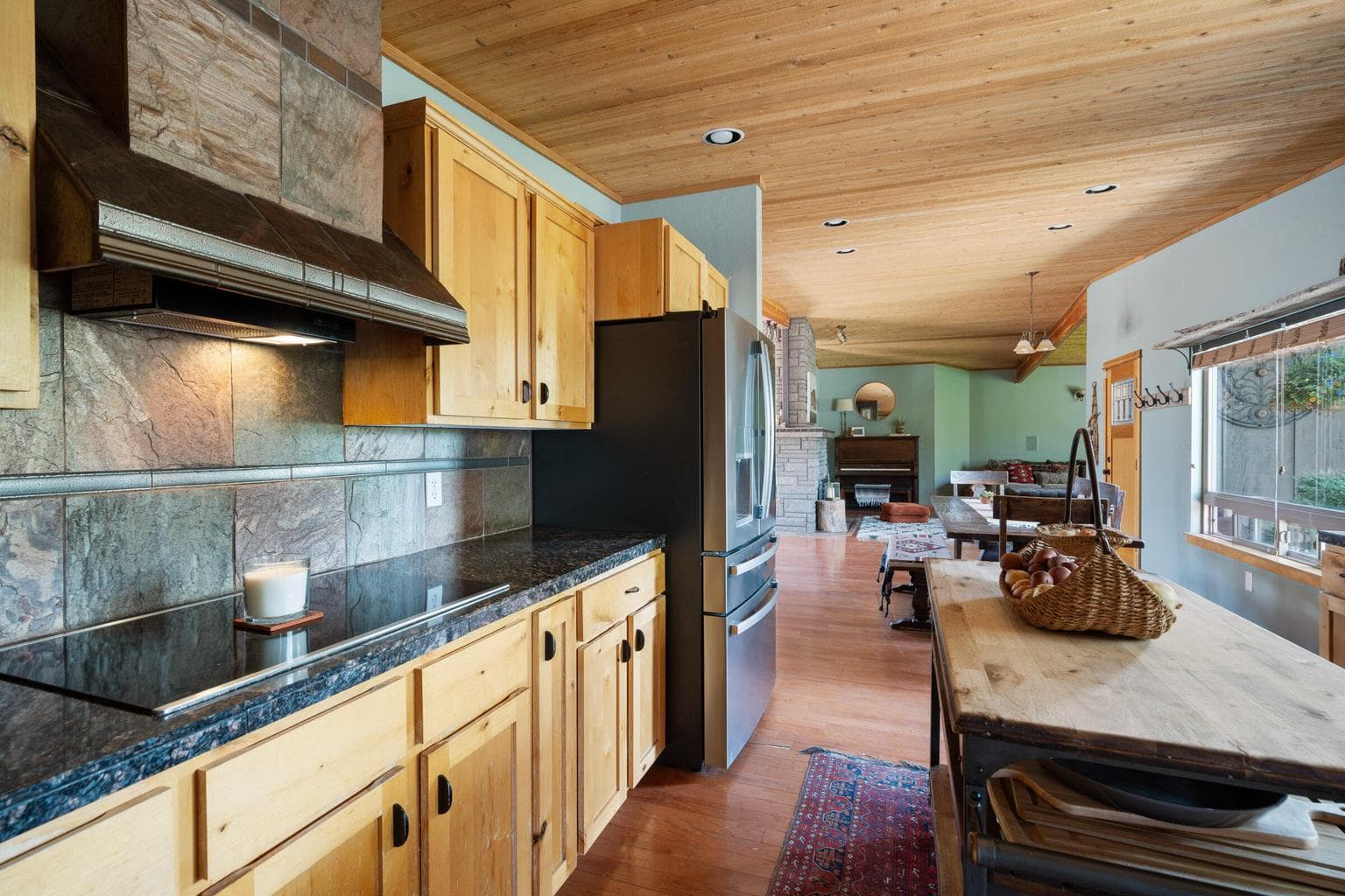 Photo of 3176 SW 46th Street 13 of 69