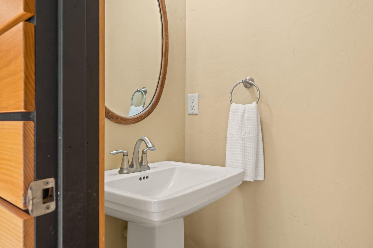 Powder bath