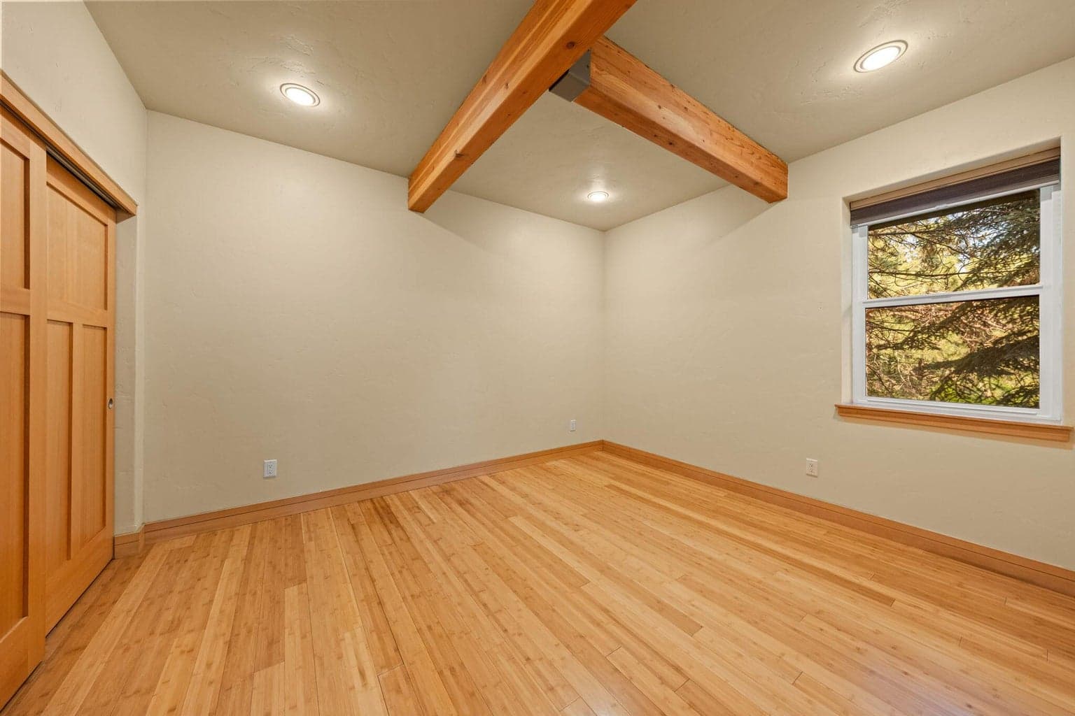 ADU, bedroom