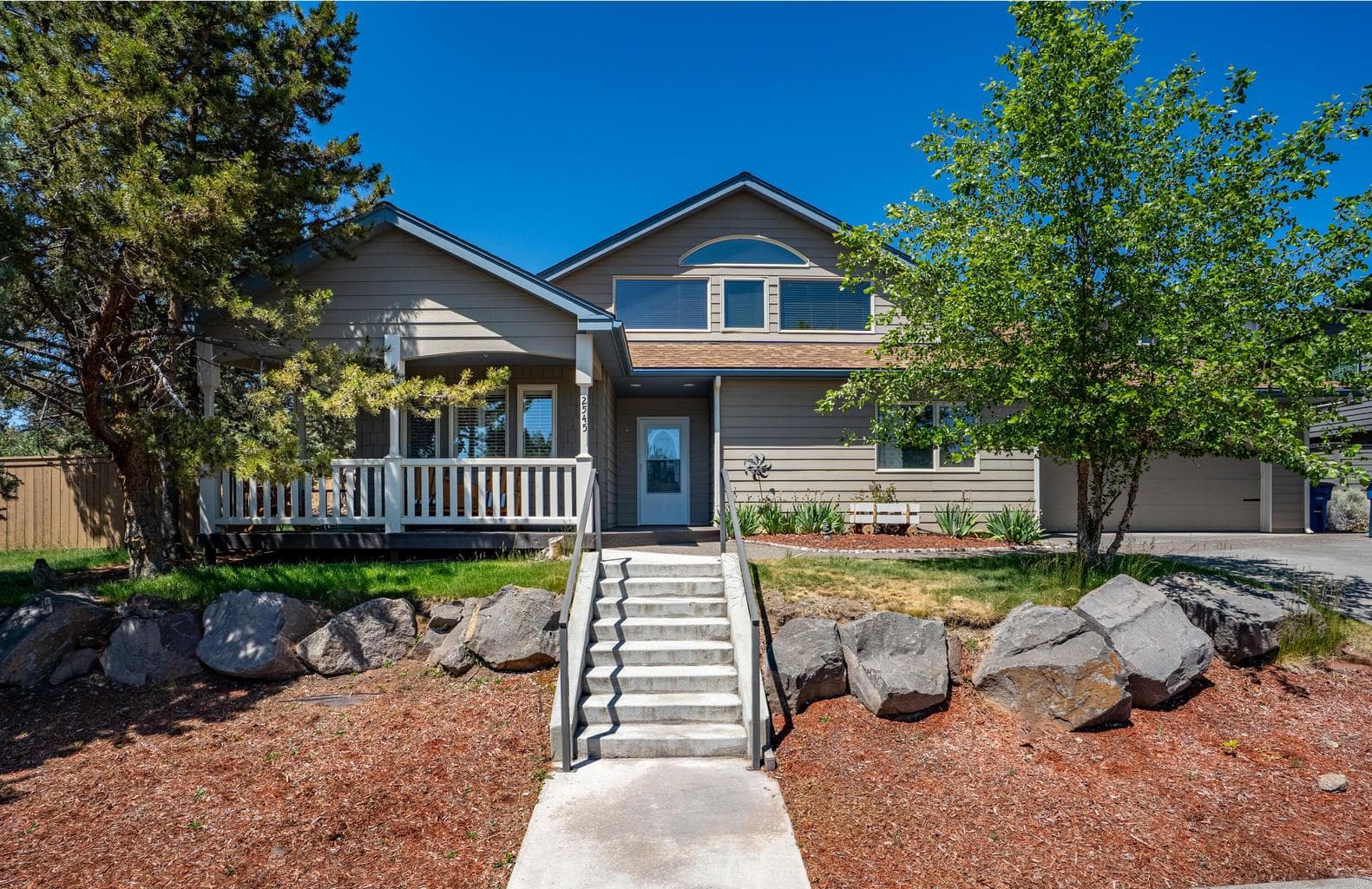 Photo of 2545 35th 3 of 53