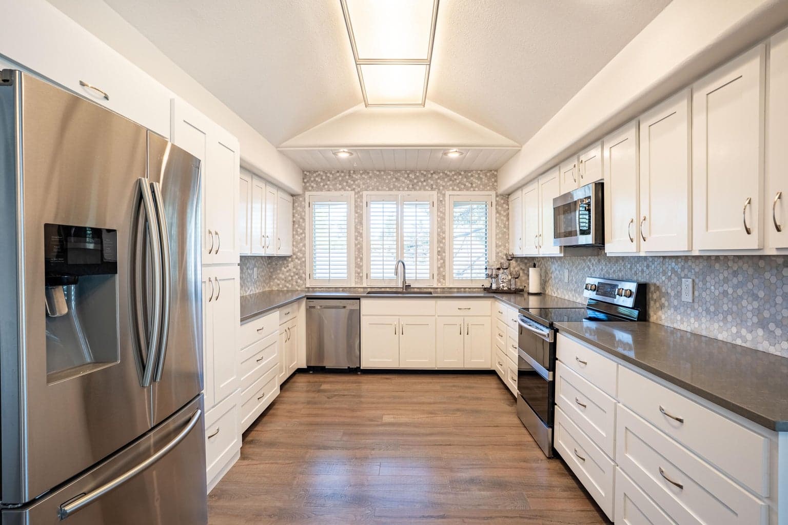 Photo of 2545 SW 35th Court 14 of 53