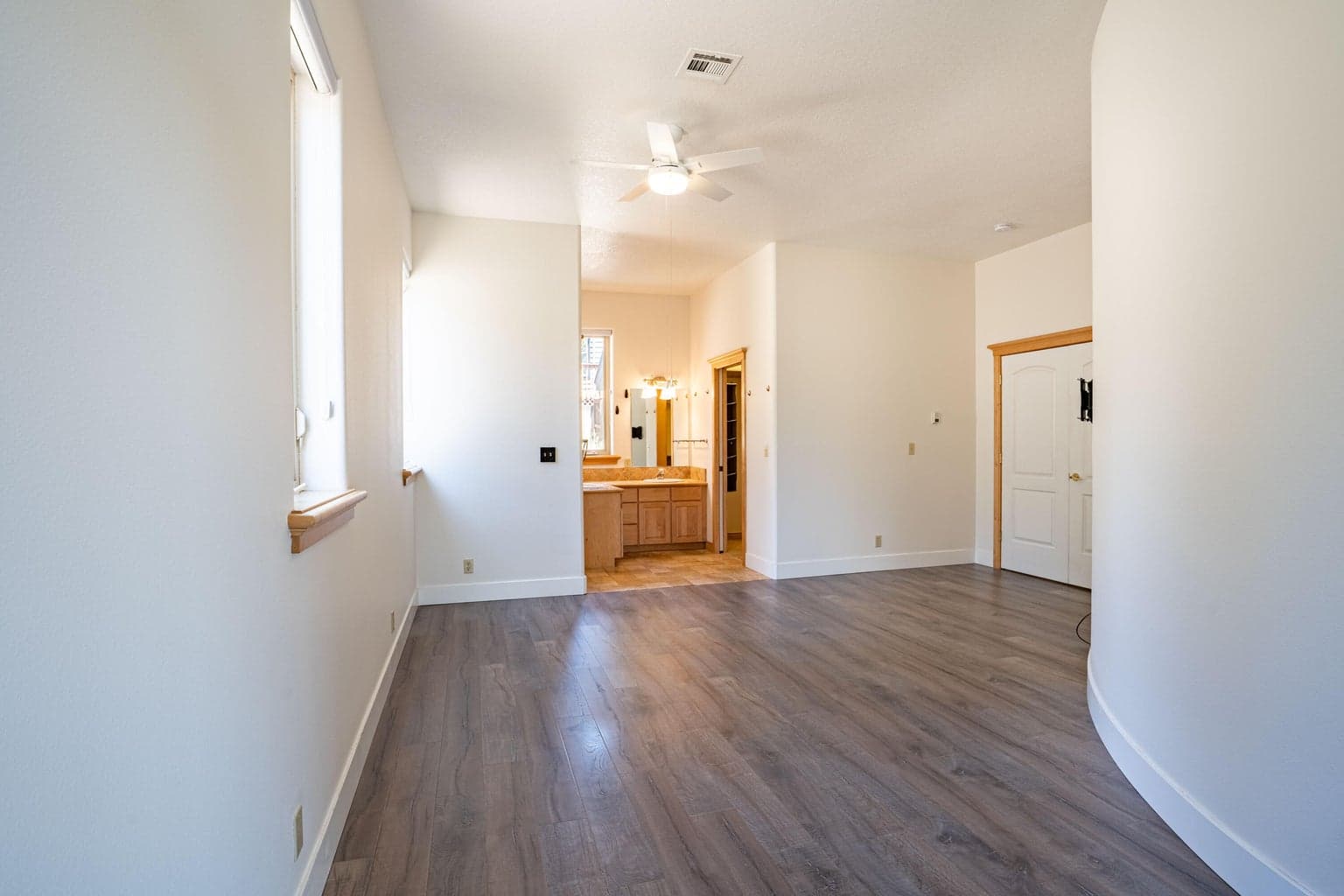 Photo of 2545 SW 35th Court 29 of 53