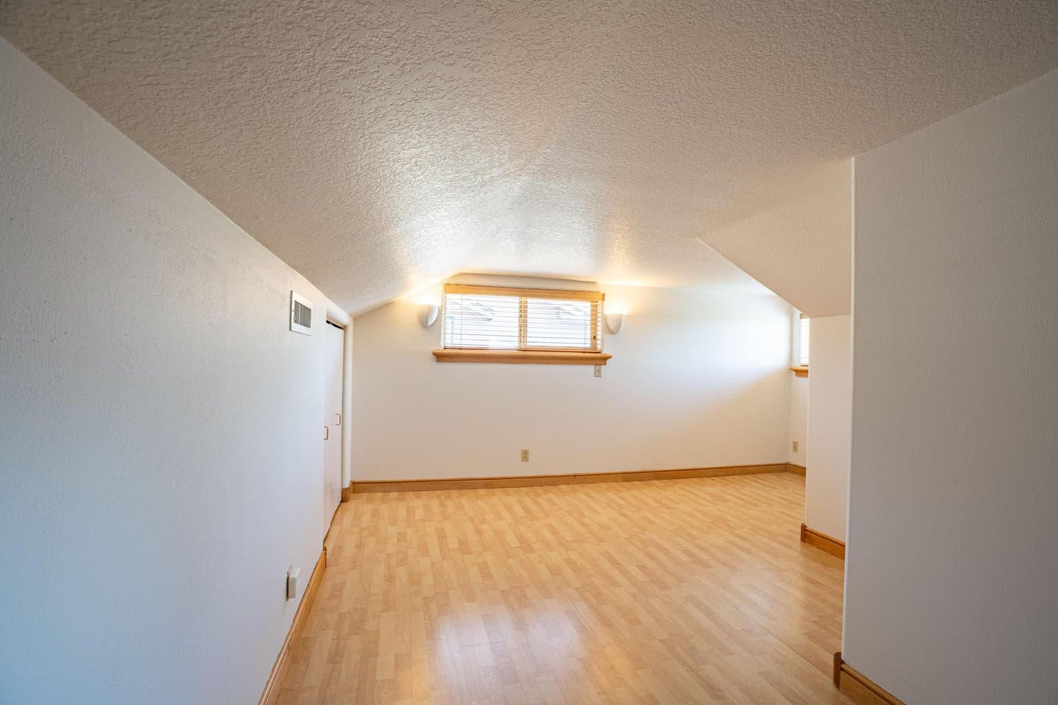 Photo of 2545 SW 35th Court 43 of 53