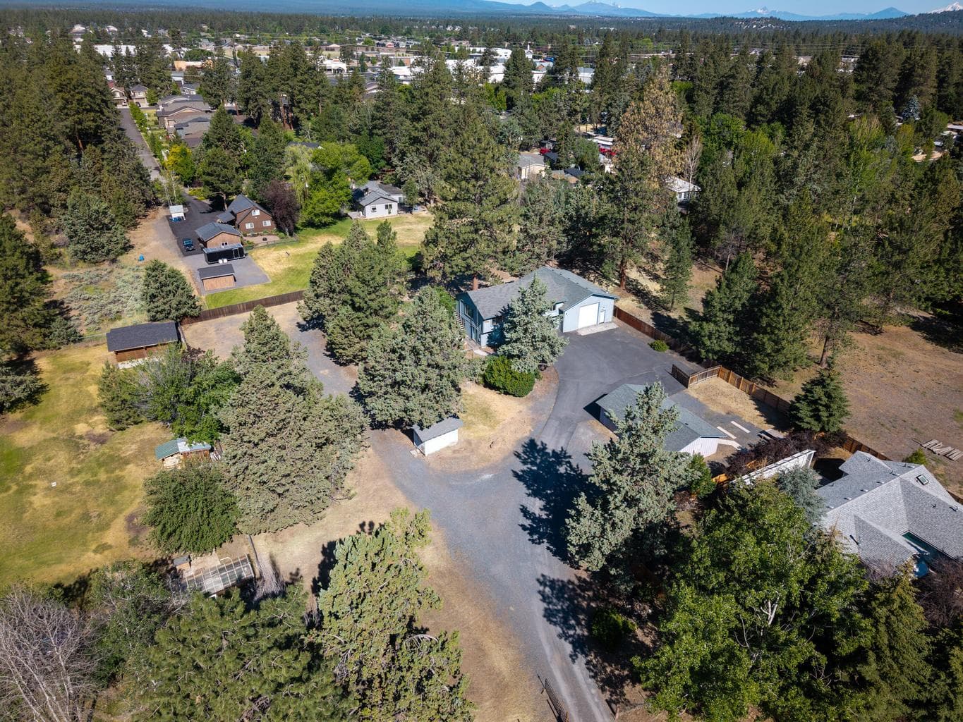 Photo of 61235 Benham Road 42 of 45
