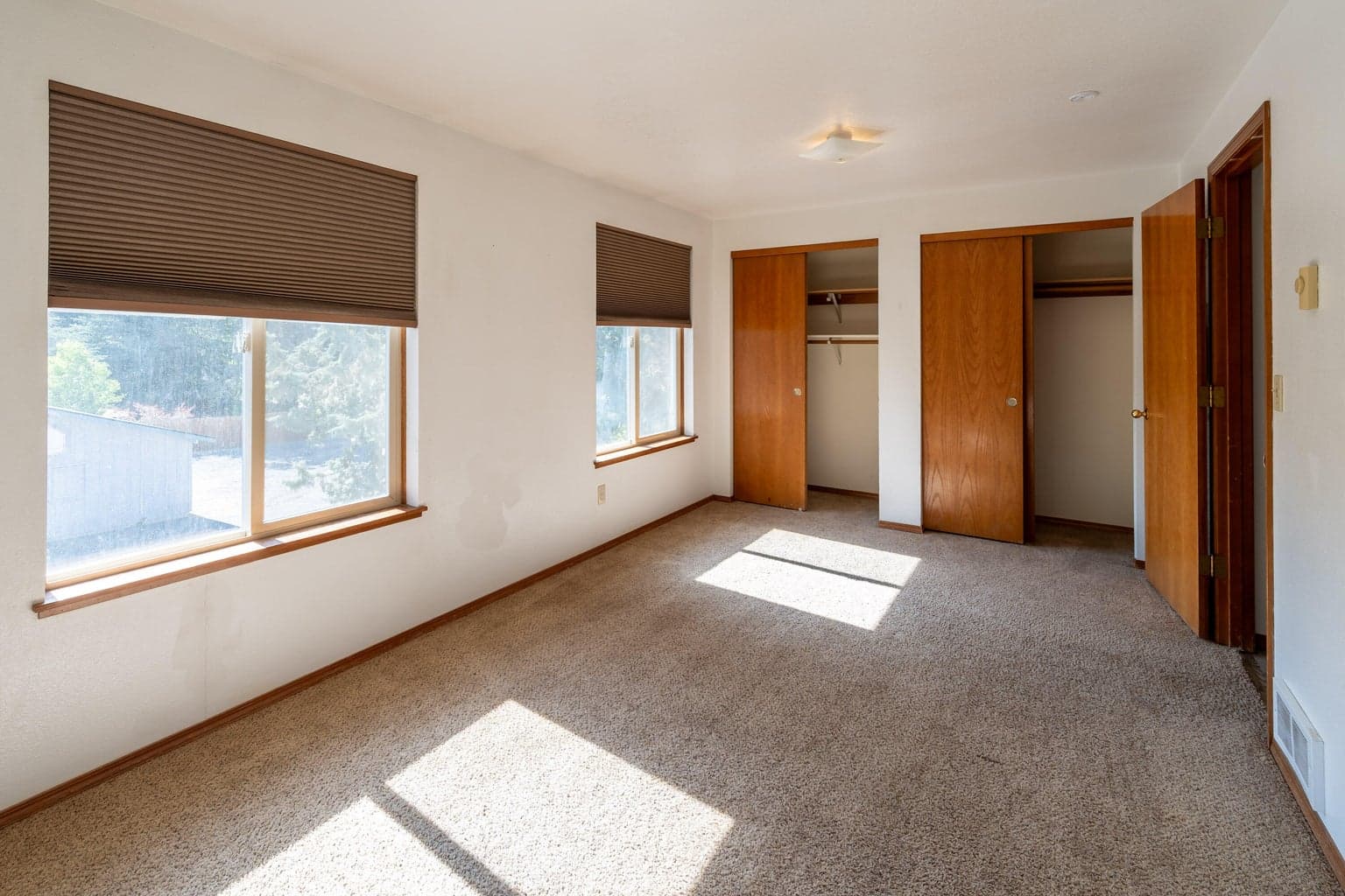 Photo of 61235 Benham Road 14 of 45