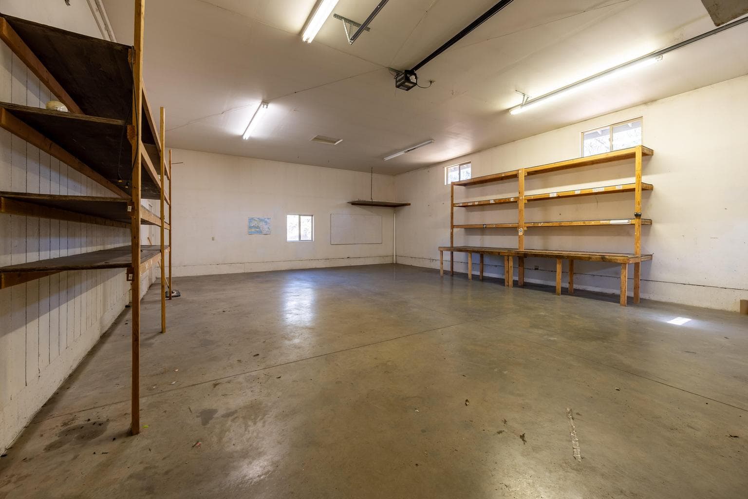 Photo of 61235 Benham Road 25 of 45