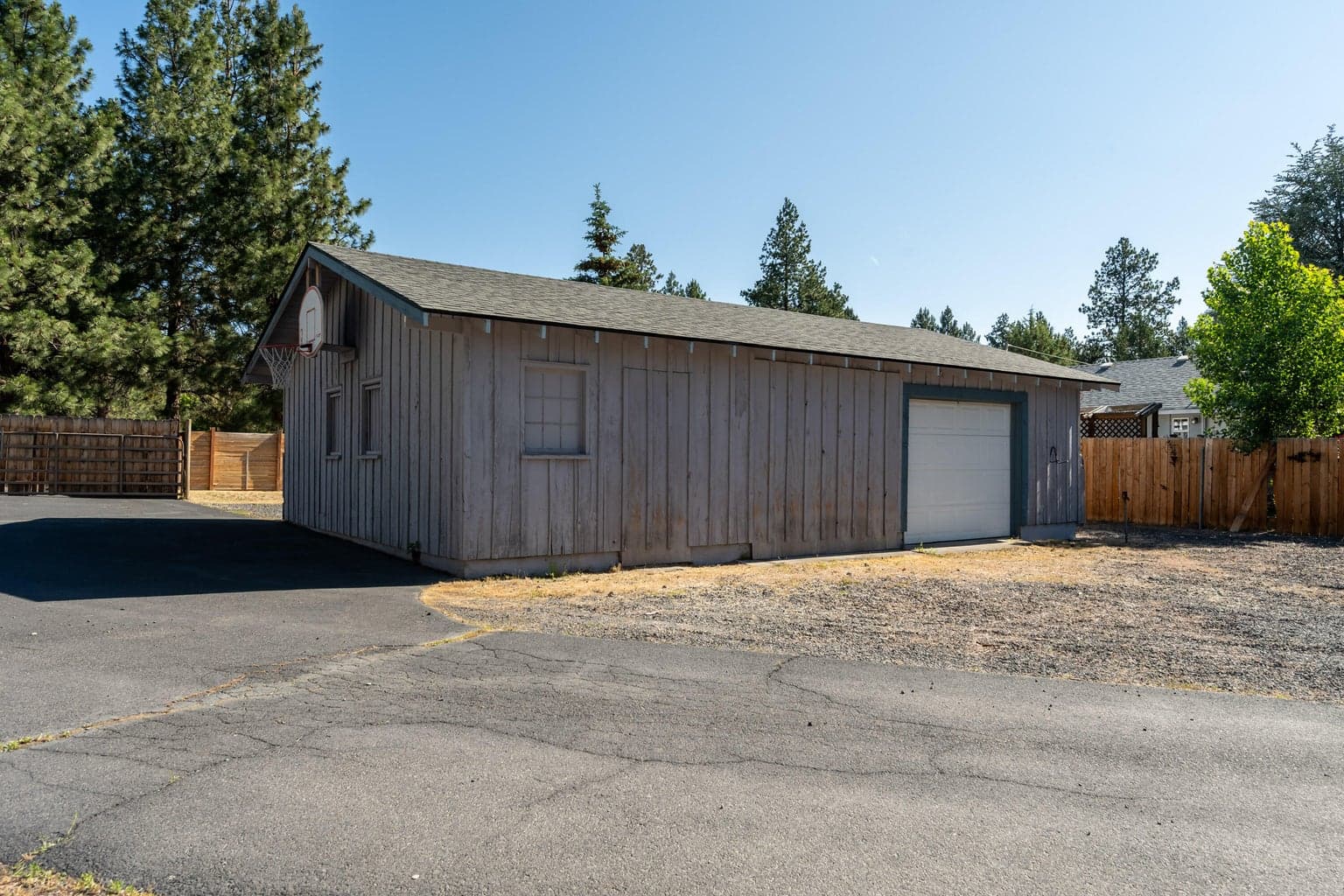 Photo of 61235 Benham Road 27 of 45