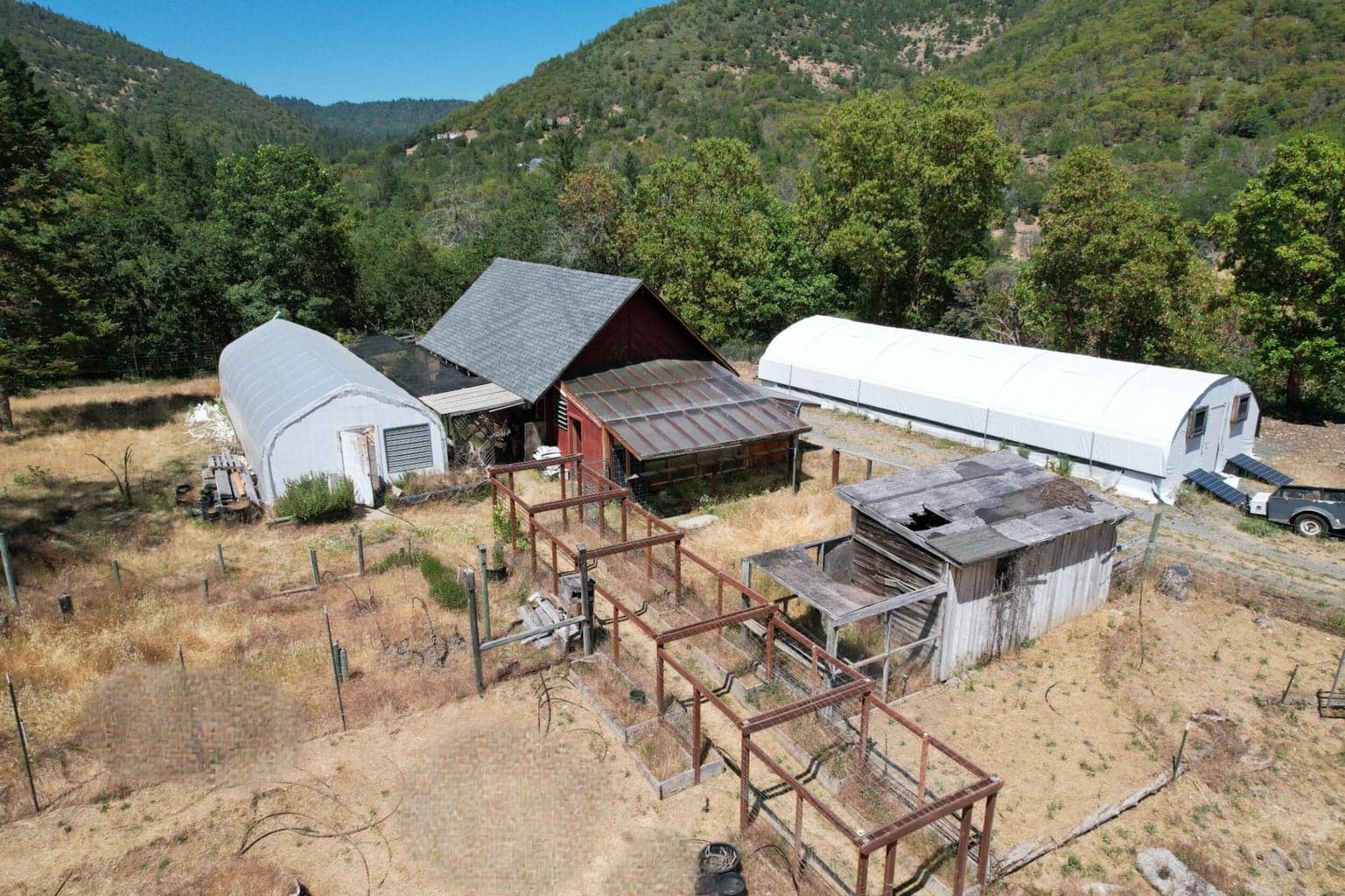 Photo of 2231 Humbug Creek 3 of 80