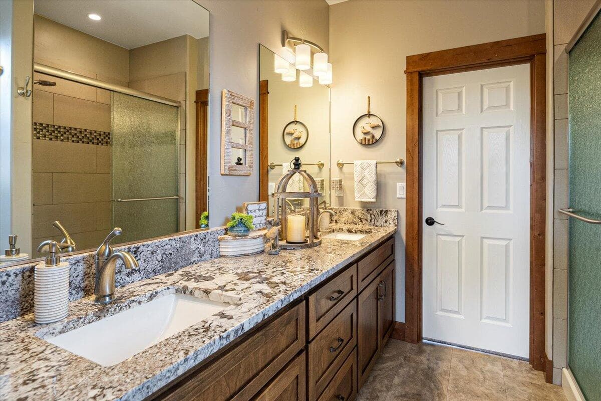 Photo of 7780 Angel Falls Way 35 of 69