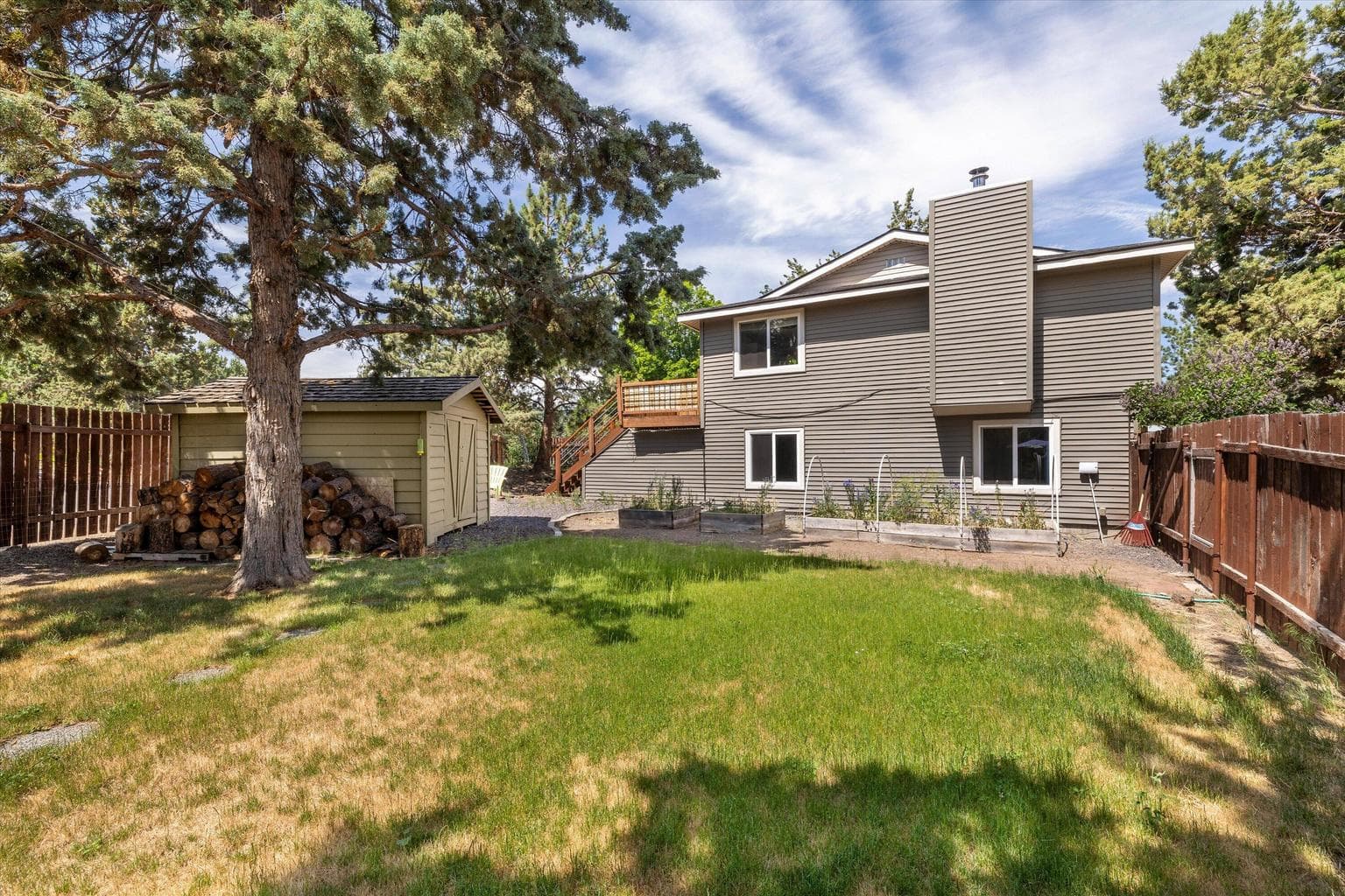 Photo of 2785 NE Purcell Boulevard 31 of 42