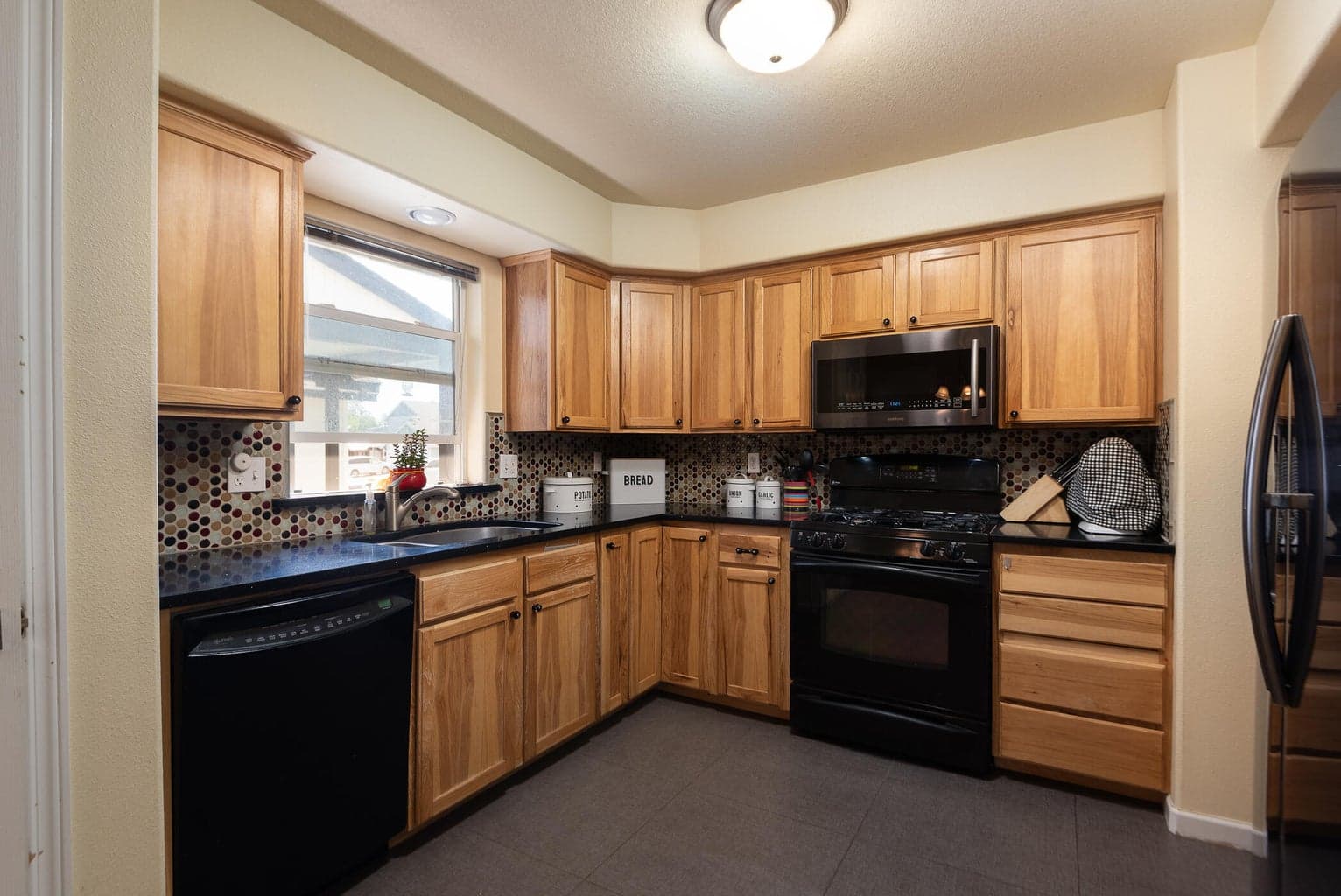 Photo of 61032 Borden Drive 6 of 19