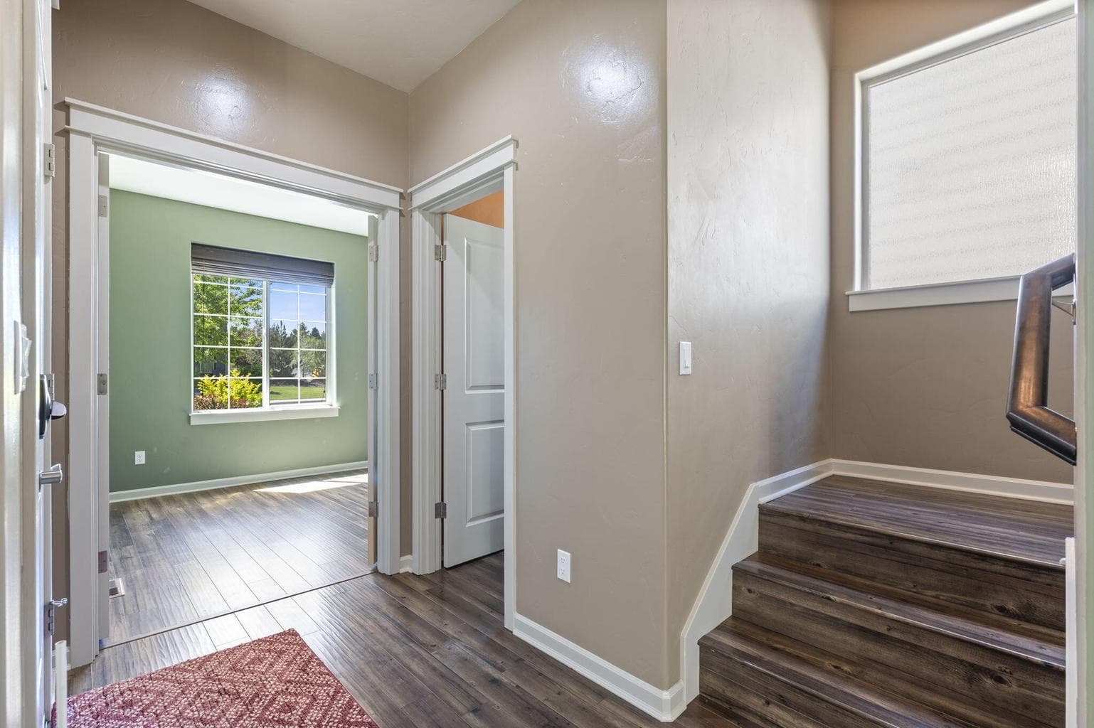 Photo of 3130 SW 28th Street 15 of 34