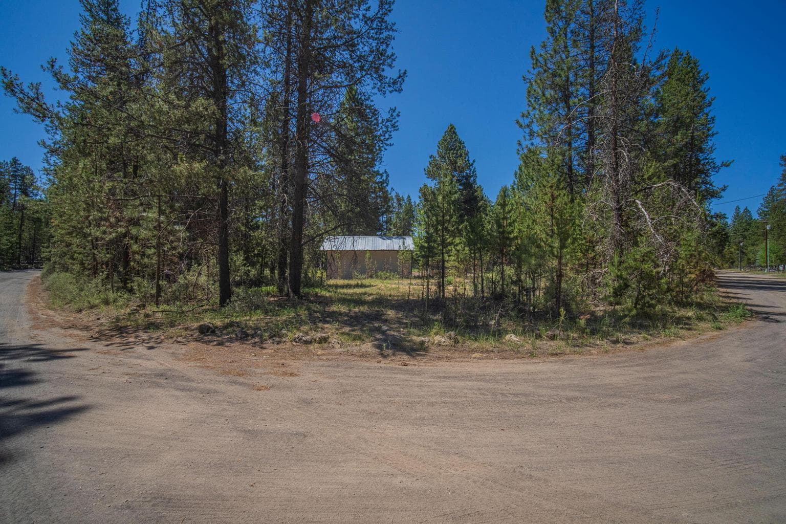 Photo of 15893 Fir Road 10 of 30