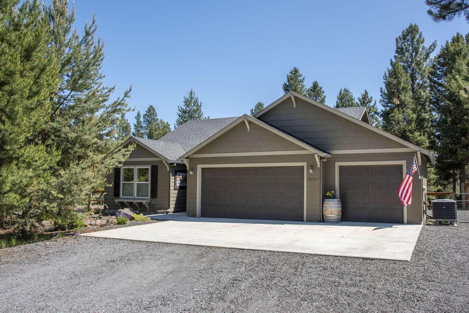 Photo of 16121 Lava Drive 1 of 30