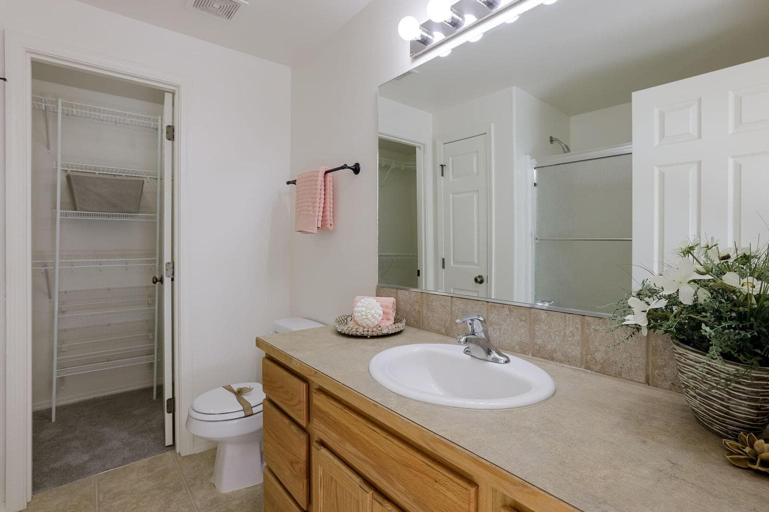 Photo of 1172 NW 22nd Place 18 of 30