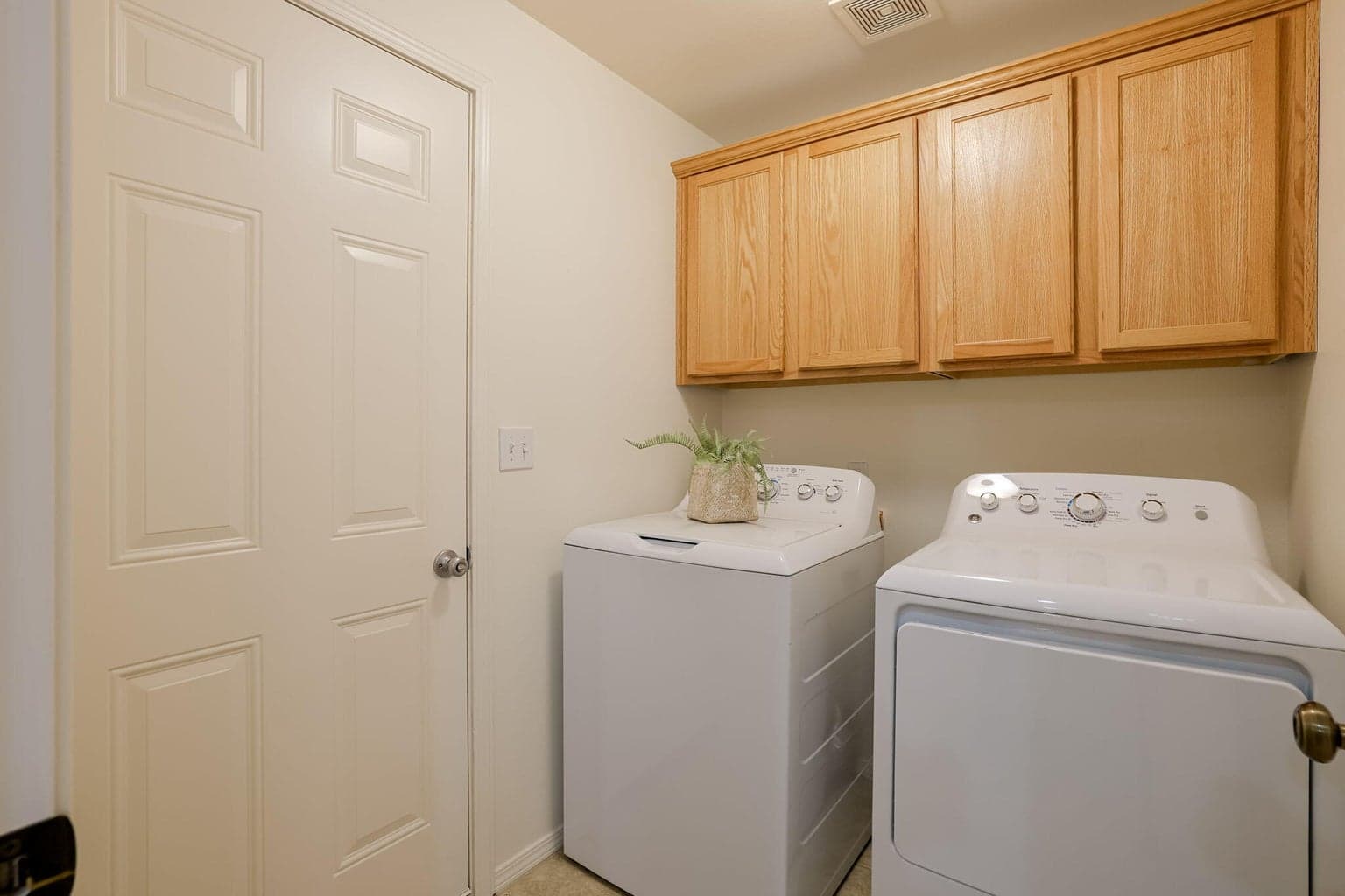Photo of 1172 NW 22nd Place 25 of 30