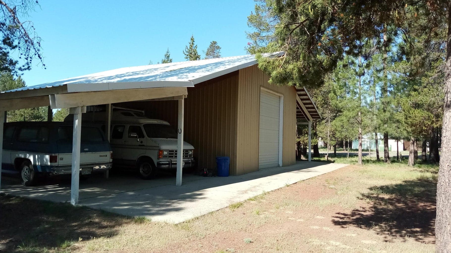 Photo of 52192 Elderberry Lane 6 of 36