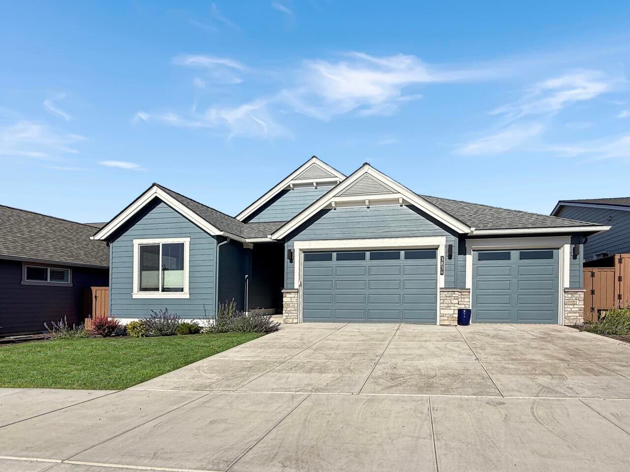 Photo of 3834 Oakside 1 of 41