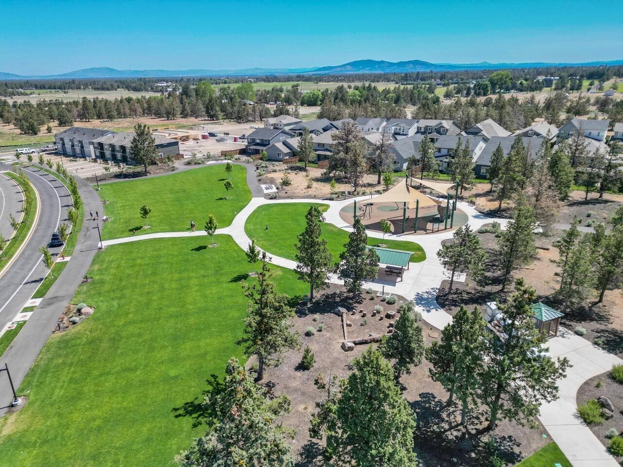 Photo of 3834 NE Oakside Loop 30 of 41