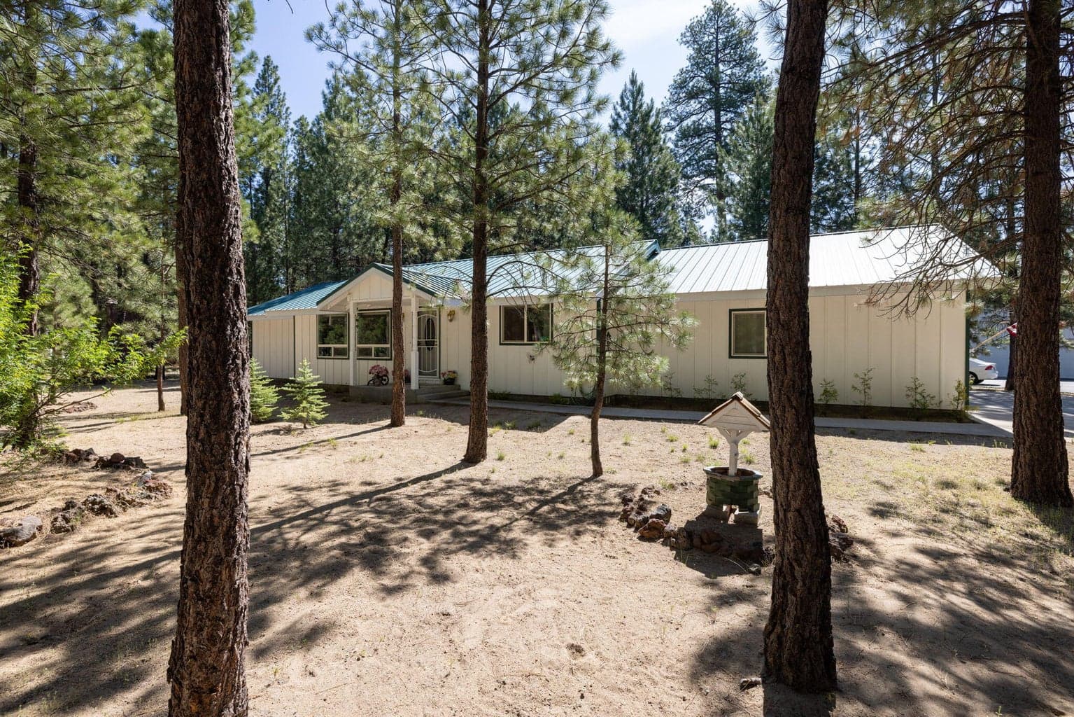 Photo of 52200 Ponderosa Way 2 of 37